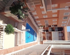 Casa/apartamento entero Sea View, Wifi,.200.mts.to Beach, Sat Tv Fulla/c.2 Bthrms.,2b (Torrevieja, España)