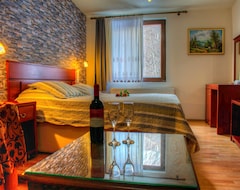 Khách sạn Hotel Guesthouse To Chani tou Kokkini (Chania - Pelion, Hy Lạp)