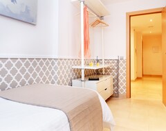 Khách sạn Feelathome Mozart Apartments (Barcelona, Tây Ban Nha)