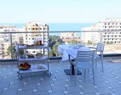 Khách sạn Olivia's Hill Resort (Durrës, Albania)