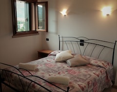 Bed & Breakfast Palazzo Zelosi (Bassano del Grappa, Italija)