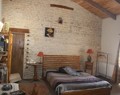 Bed & Breakfast Accacia Home (Ferrières, Pháp)