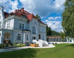 Khách sạn Villa Bergzauber (Roßleithen, Áo)