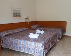Khách sạn Hotel Saponi (Rimini, Ý)