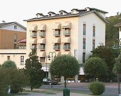 Otel Albergo Marenghi (Salsomaggiore Terme, İtalya)
