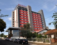 Mogano Premium Hotel - ELETROPOSTO (Chapecó, Brazil)