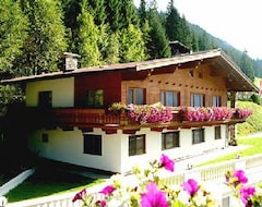 Hotel Gästehaus Lukasser (Hippach, Austrija)