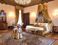 Hotelli Hotel Ai Cavalieri Di Venezia (Venetsia, Italia)