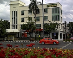 Hotelli Baan Dinso Ratchadamnoen (Bangkok, Thaimaa)