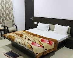 Khách sạn Hotel Pukhraj (Bhopal, Ấn Độ)