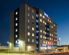 Hotel One Mexicali (Mexicali, Mexico)