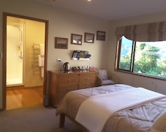 Hotel Okiwa Bay Lodge (Picton, New Zealand)
