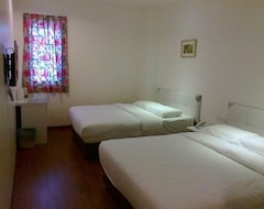 Hotel Rose Cottage Taman Nusa Cemerlang (Gelang Patah, Malaysia)