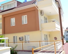 Khách sạn Ali Unal Apart Otel (Avsallar, Thổ Nhĩ Kỳ)