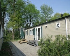 Hotelli Camping De Oude Molen (Groesbeek, Hollanti)