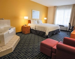Khách sạn Fairfield Inn & Suites Lexington Berea (Berea, Hoa Kỳ)