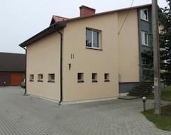 Khách sạn Linos svečių namai (Plunge, Lithuania)