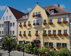 Hotelli Land-Gut-Hotel Hotel Adlerbrau (Gunzenhausen, Saksa)