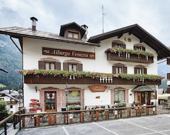 Khách sạn Albergo Venezia (Sappada, Ý)