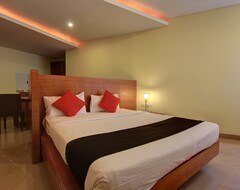 Khách sạn Capital O 74167 Hotel Mourya Residency (Navi Mumbai, Ấn Độ)