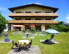 Hotel Haus Alpenland (Tannheim, Austria)
