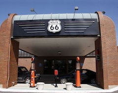 Route 66 Hotel & Conference Center (Springfield, USA)