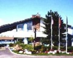 Hotel Western Inn Lakewood (Lakewood, USA)