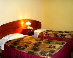 Hotel Hostel Cesars (Huaraz, Peru)