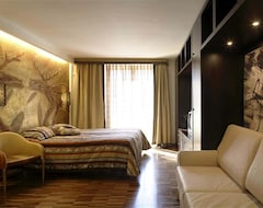 Khách sạn Design Oberosler Hotel (Madonna di Campiglio, Ý)