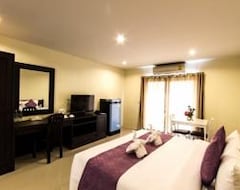 Hotel Mee Suk Place (Patong Strand, Thailand)