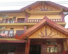 Khách sạn Mountain Riverview Guesthouse (Vang Vieng, Lào)