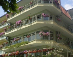 Khách sạn Ekaterina (Nesebar, Bun-ga-ri)