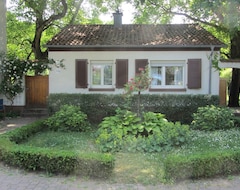 Hele huset/lejligheden Idyllic Holiday Home Under Old Walnut Trees, Quiet And In The Countryside (Heidelberg, Tyskland)