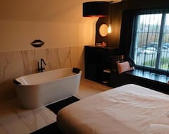 Hotel Villa Alba (Bilzen, Belgien)