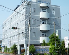 Hitachi Hotel Crane (Hitachi, Japan)