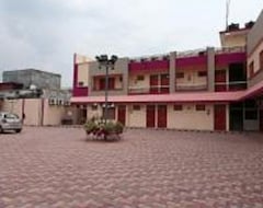 Khách sạn Chaitdeep Palace (Gorakhpur, Ấn Độ)