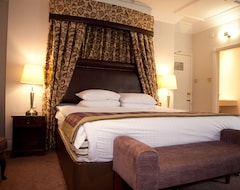 Hotel Macdonald The Lymm (Burtonwood, Ujedinjeno Kraljevstvo)