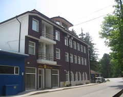 Khách sạn Helios (Sevlievo, Bun-ga-ri)