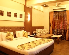 Hotel Mayur (Thane, Indija)