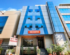 Hotel OYO 7897 Status Suites (Bengaluru, India)