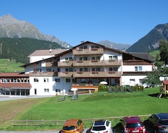 Hotel Regina (Nauders, Austria)