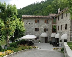 Khách sạn Le Boccede (Villa Minozzo, Ý)