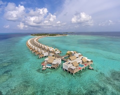 Lomakeskus Emerald Maldives Resort & Spa-Deluxe (Raa Atoll, Malediivit)