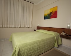 Hotel Carina Flat (Santos, Brasil)