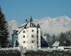 Khách sạn Schloss Munichau (Kitzbuehel, Áo)