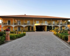 Hotel Lido (Bolsena, Italy)