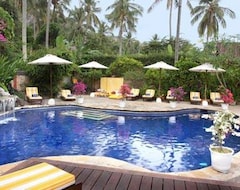 Khách sạn The Water Garden Hotel (Candi Dasa, Indonesia)
