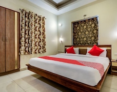 Khách sạn OYO 16127 Hotel Taurus (Jaipur, Ấn Độ)