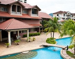 Otel Lone Pine Resort (Air Itam, Malezya)