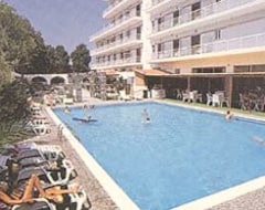 Hotel Stefania (Amarinthos, Greece)